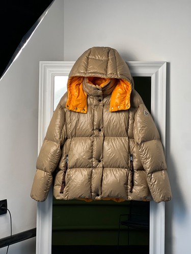 Moncler Parana Piumino Giubbotto Donna XL (Taglia 4) Beige Marrone Lucido