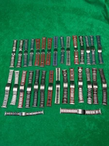 Steel and plastic vintage bracelet Lot - Picture 1 of 16