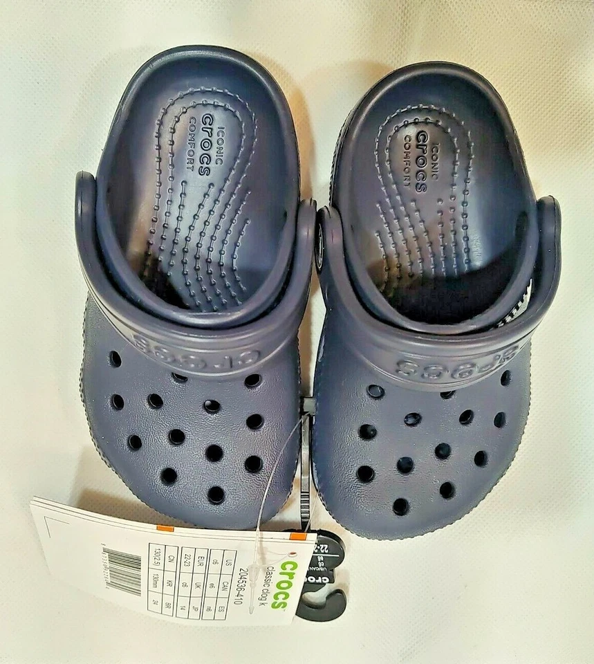Size 6 - Crocs Unisex Navy Clog Sandal