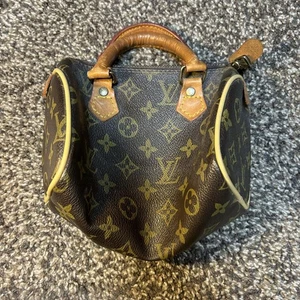 Louis Vuitton Monogram Pouch #PF4AE6 - Picture 1 of 5