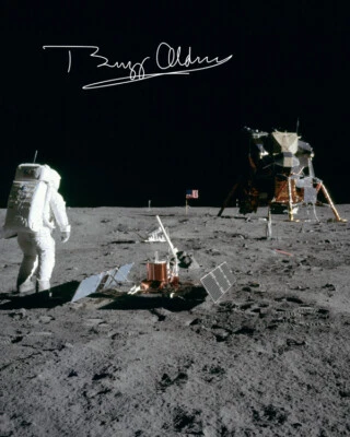 Repro-Autogramm - Apollo 11 - Buzz Aldrin - Tranquility Base - 11,4 x 14,3cm - Bild 1 von 4