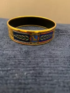 Beautiful Michaela Frey Wille Bangle Bracelet Enamel Horse 7 inch - Picture 1 of 9