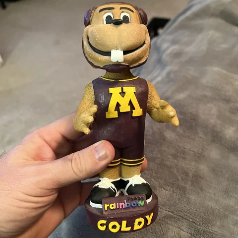 Vintage Minnesota Goldy Gopher 7” Mascot Wrestling Bobblehead Rainbow Foods Cover