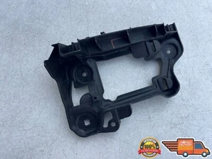 2013-2017 VOLKSWAGEN CC REAR RIGHT PASSENGER BUMPER MOUNT SUPPORT BRACKET OEM - Picture 1 of 8