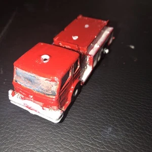 Vintage 1960s Matchbox series number 29 fire pumper truck no latters - Picture 1 of 4