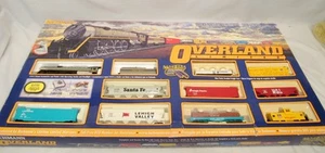 SET TRENO ELETTRICO COMPLETO BACHMANN TRAIN OVERLAND TIRATURA LIMITATA PENNINO - (EZS002836) - Foto 1 di 9