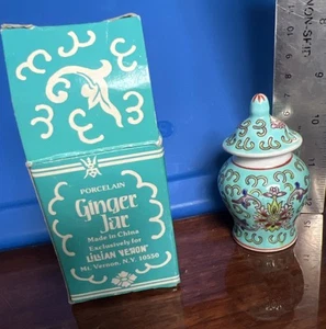 Miniature Chinese Ginger Jar With Lid Aqua Floral VTG hand painted 3 inches tall - Picture 1 of 8