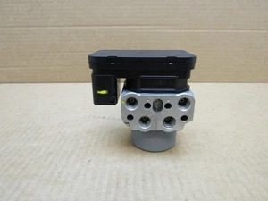 Honda SH 350 AM 2022 5.830 km ABS Steuerpumpe (13715) - Bild 1 von 4