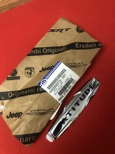 Genuine Mopar Lift-Gate Nameplate 68256483AA - Bild 1 von 6
