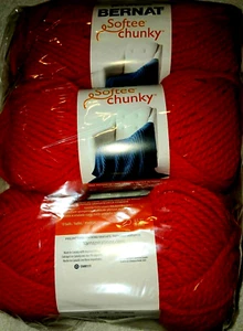 Bernat Softee Chunky Yarn Lot of 3 Skeins BERRY RED #6 Super Bulky - Picture 1 of 1
