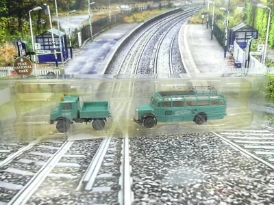 Roco 1526 - 1:87/H0 - Schwarz-Bau AG - Set Unimog+Werstattbus - #7790 - Bild 1 von 4