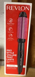 Revlon Pro Collection Heated Silicone Bristle Curl Brush Black - 1" Barrel - Picture 1 of 2