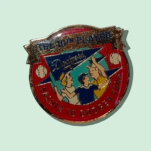 PIN Los Angeles Dodgers The 10th Player MLB Baseball - Picture 1 of 1
