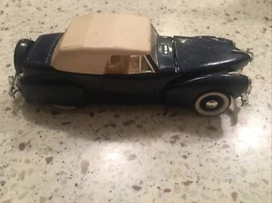 Vintage RIO Lincoln Continental Italty Metal Car - Picture 1 of 12