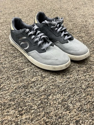 zapatos five ten, talla 8 1/2 Foto 1 de 4