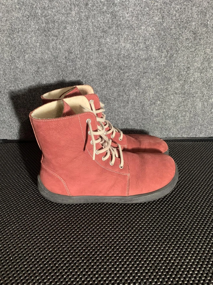 Be Lenka Boots Womens Size 10 41 Red Leather Barefoot Minimalist Fleece Lined - Image 1 of 4