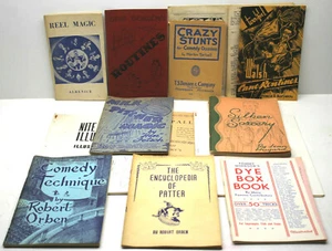 Manuali acrobazie commedia magica vintage 15 pezzi tecnica anni 50 - 70 trucchi routine  - Foto 1 di 7