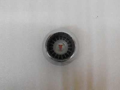 Oldsmobile F85 1961 botón de bocina con volante de lujo Foto 1 de 4