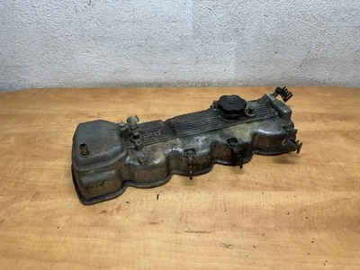 Tampa da válvula do motor 83-89 Mitsubishi Starion Conquest Turbo fabricante de equipamento original - Imagem 1 de 4