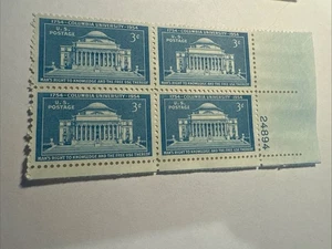 U.S. SCOTT 1029 MNH 3 CENT PLATE BLOCK OF 4 1953 - "COLUMBIA UNIVERSITY" - Bild 1 von 3