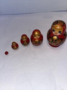 Vintage Russian Nesting Dolls Hand Painted Matryoshka Wooden USSR Family Five - Picture 1 of 5