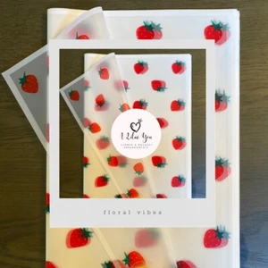 Fresita/ Strawberry Flower Wrapping Paper/Double Sided Color/ Papel Coreano - Picture 1 of 1