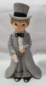 Figura de boda Lefton Christopher Collection NIÑO NOVIO ADORNO DE PASTEL 06508 de colección - Imagen 1 de 5