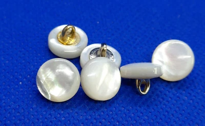 6 Blusenknöpfe echt Perlmutt MAKASSAR Shell mit Metallöse weiss oder gefärbt - Bild 1 von 4