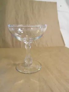 Copa de cóctel vintage de champán cupé con vástago biselado transparente 4 oz - Imagen 1 de 4