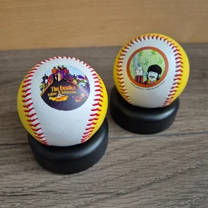 BEATLES BASEBALL RINGO GEORGE YELLOW SUBMARINE NEW WITH STAND - Foto 1 di 3