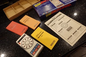 Vintage LSI ENCYCLOPEDIA Electronic Handheld tabletop video game A7 VERY RARE - Picture 1 of 13