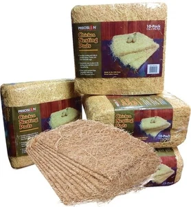 Chicken Nesting Pads by Petmate – 13” x 13” Premium Chicken Bedding Fit Most ... - Picture 1 of 4