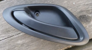 Honda Jazz Fit 1.4 5DR 2001-08 Front Rear L/H Inner Door Handle & Screw SAA L - Picture 1 of 4