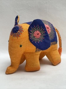 Peluche elefante MARIETA arancione festival peluche telaio a mano Sri Lanka fortunato 5"x6" - Foto 1 di 9