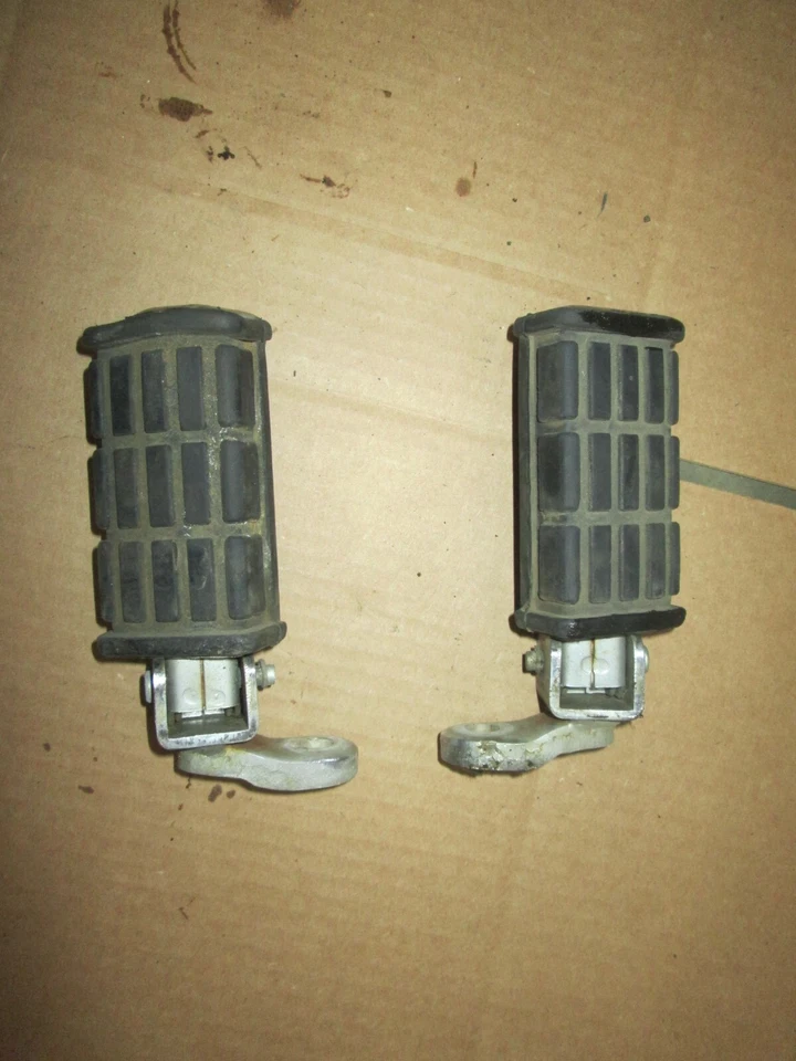 Yamaha Virago XV920 XV 920 1983 83 estriberas traseras reposapiés reposapiés reposapiés  Foto 1 de 2