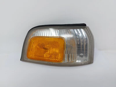 1990-1991 Honda Accord Passenger Turn Signal OEM corner light lens lamp trim oe - Image 1 of 4