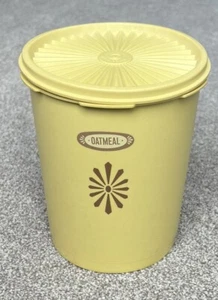Vintage Tupperware Sunny Yellow 7” Canister #809-5  - Picture 1 of 3