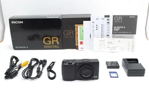SH:3960 [COMO NUEVA EN CAJA] Cámara digital Ricoh GR Digital II 2 10,1 MP negra JAPÓN - Imagen 1 de 10