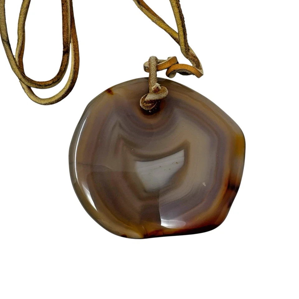 "Collar de cordón de cuero colgante rebanada de ágata hecho a mano 3,5 x 3,5"" boho natural" Foto 1 de 4