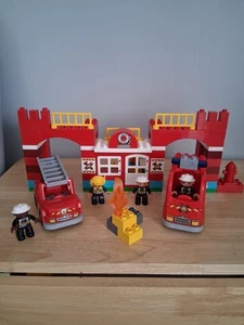 Lego Duplo Fire Station & Fire Engines. 10598 - Picture 1 of 8