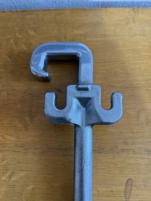 OEM Mopar Front Passenger Right Tow Hook For Jeep Grand Cherokee 2012-2022 - Image 1 of 4