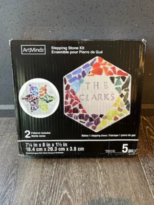 Art Minds Stepping Stone Kit 7.25" x 8" ~ 5 pc. 2 Patterns Hexagon~New in Box - Image 1 of 3