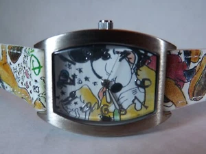 Disney Parks Mens Vintage Mickey Mouse Watch (Pluto Licking Mickey)-VHTF-New - Picture 1 of 13