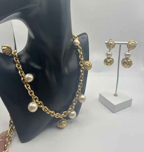 GIVENCHY VINTAGE PASSERELLA set collana e orecchini grossi perle finte 32” anni 80