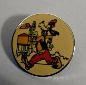 Disney Pin Goofy 2017 Magical Mystery Pin Series 11 - Picture 1 of 2
