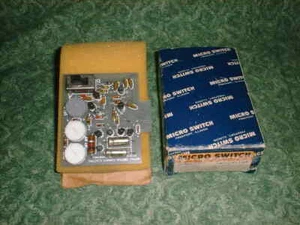 NEW Micro Switch Logic Card Dual ON-OFF Delay Part # FE-LOG5-14 (28775-C4) - Picture 1 of 3