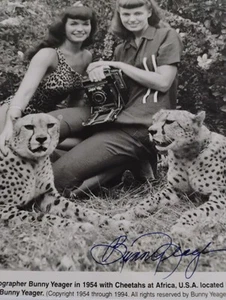 Bunny Yeager Signed PHOTO with Betty Page - Picture 1 of 7
