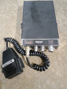 Radio mobile vintage Midland 77-830 CB Convoy Buddy 40ch CB + microfono |funzionante - Foto 1 di 3