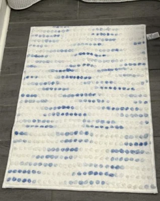 Alfombra de baño Charter Club burbuja, 20" X 30", aciano Foto 1 de 4