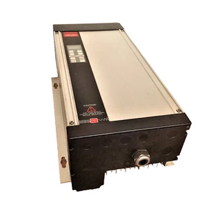 DANFOSS 3008 VLT 175H1747  440/500VAC 3PH /  7.5 HP VARIABLE SPEED DRIVE - Picture 1 of 7